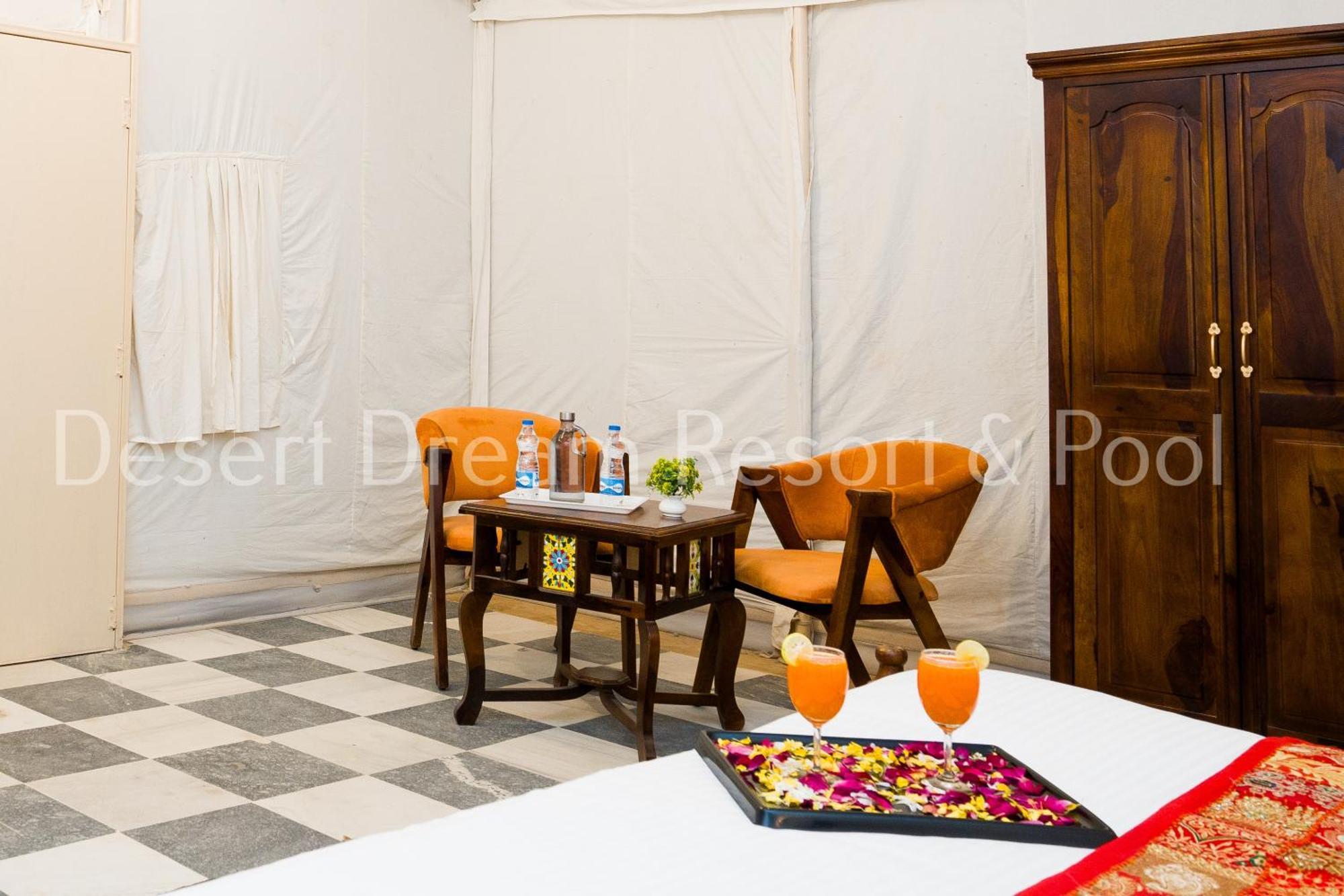 Desert Dream Royal Camp & Pool Jaisalmer Luaran gambar